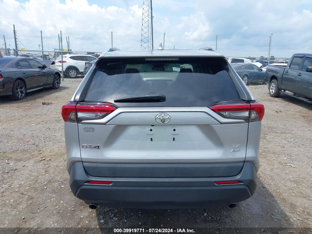 Toyota RAV4 LE 2019 2T3G1RFV5KW048644 Image 16