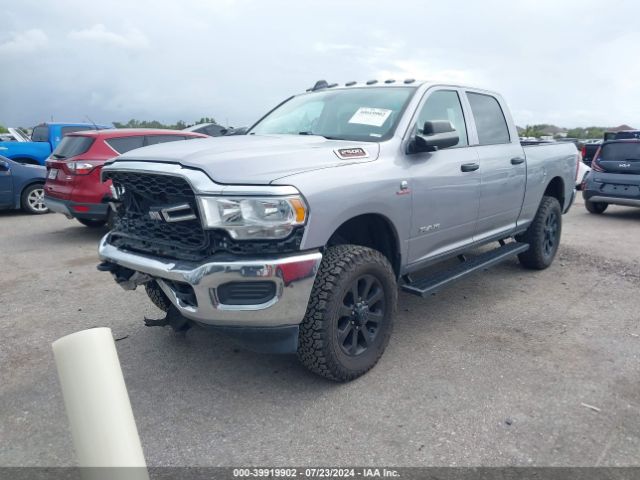 3C6UR5CLXKG653290 RAM 2500 Tradesman  4x4 6'4 Box