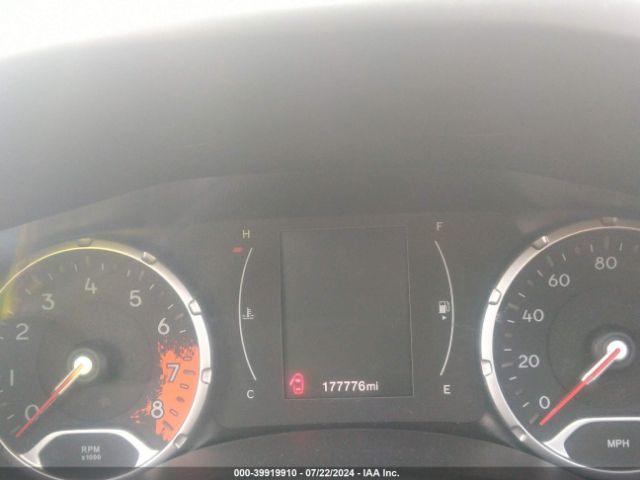 ZACCJBBT6FPC27287 Jeep Renegade Latitude
