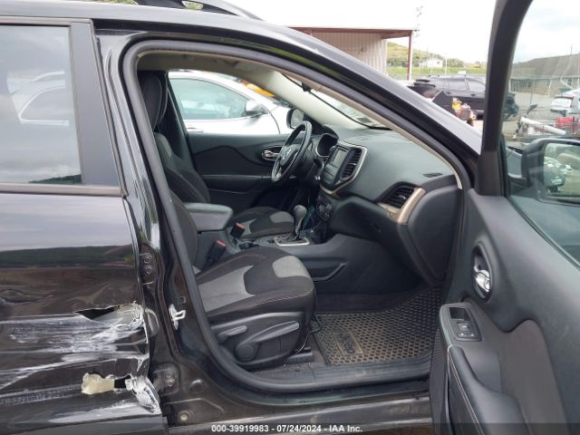 1C4PJMAB1GW204512 Jeep Cherokee Sport
