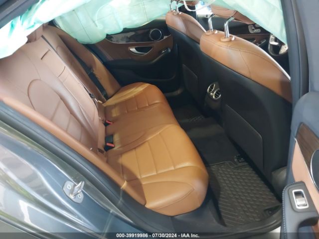 55SWF8EB2KU305066 Mercedes-Benz C 300 4matic
