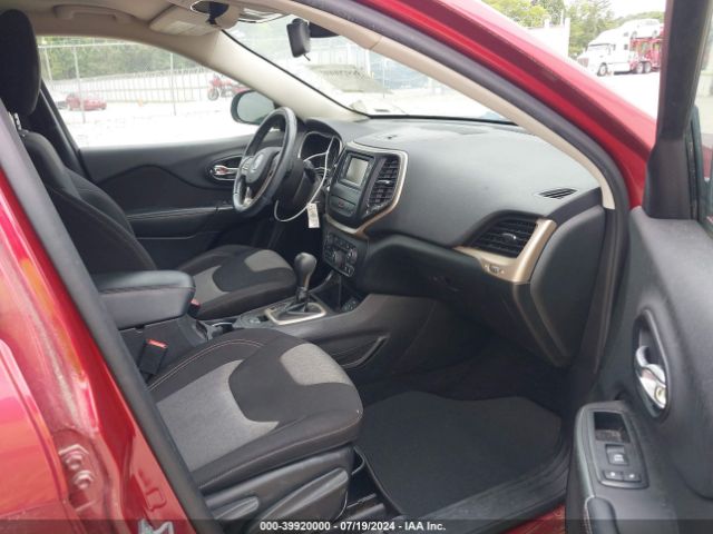 1C4PJLCS4EW143872 Jeep Cherokee Latitude