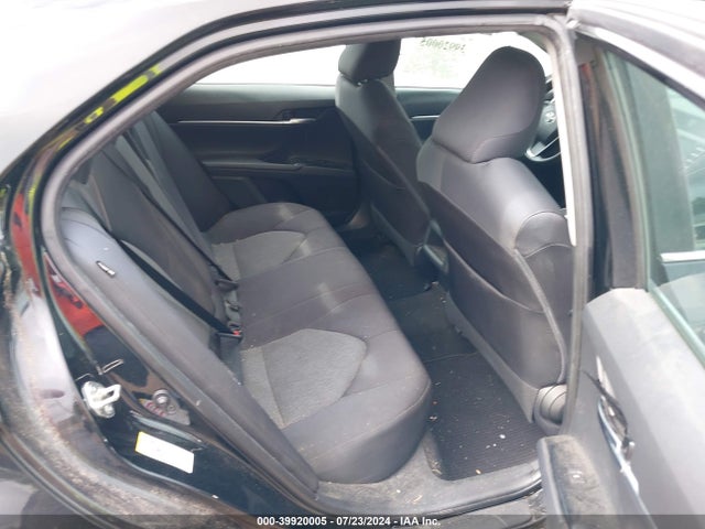 Toyota CAMRY LE 2018 4T1B11HK5JU557199 Image 8