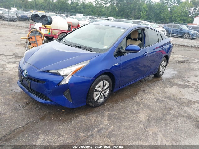 Toyota Prius Two Eco 2016 JTDKARFU7G3504879 Image 2