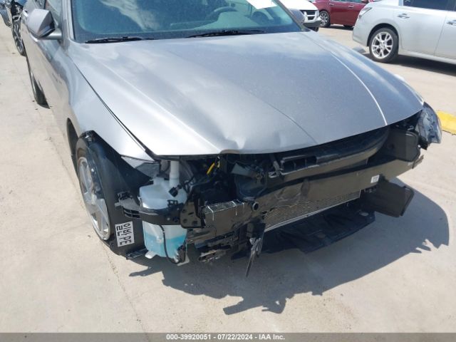 KMHLL4DG8RU744546 Hyundai ELANTRA SE