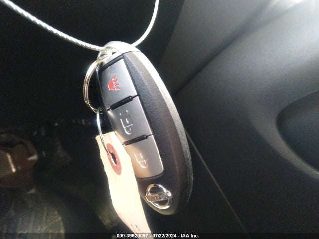 5N1DR2MM2JC643168 Nissan Pathfinder S