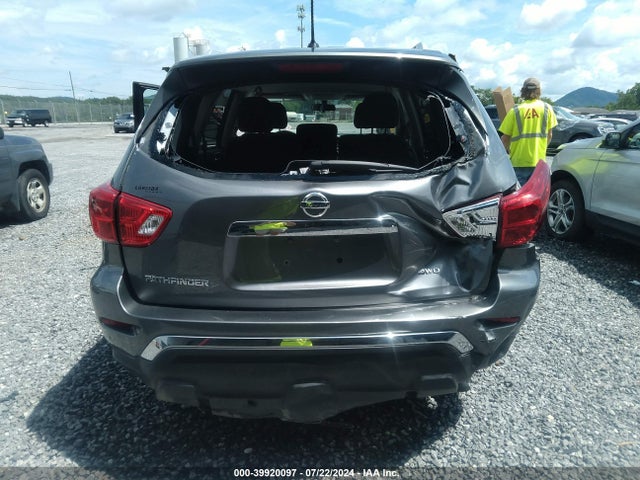 5N1DR2MM2JC643168 Nissan Pathfinder S