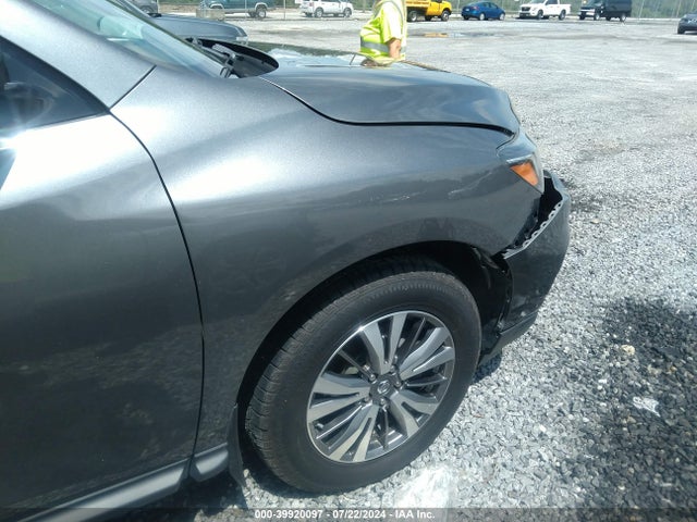 5N1DR2MM2JC643168 Nissan Pathfinder S