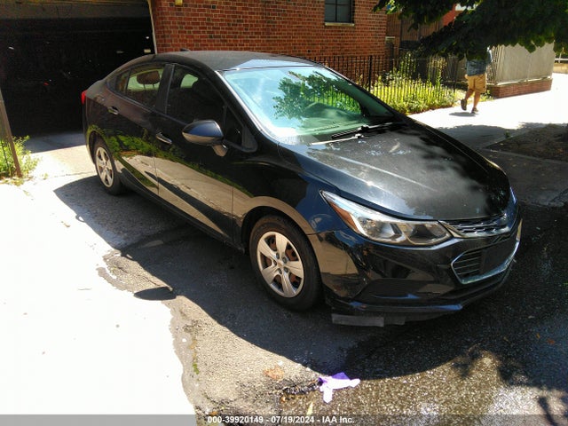 Chevrolet Cruze Ls Auto 2018 1G1BC5SM0J7209379 Image 1