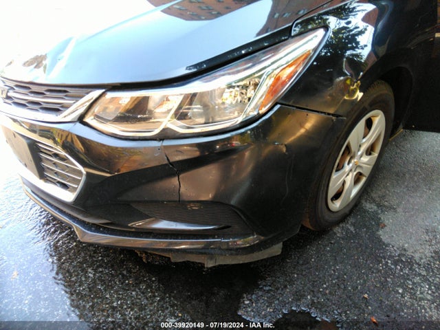 Chevrolet Cruze Ls Auto 2018 1G1BC5SM0J7209379 Image 6
