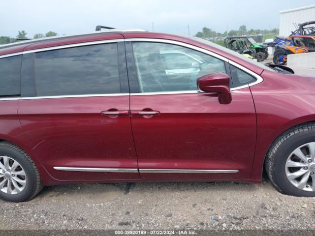 2C4RC1EG0JR144276 Chrysler Pacifica Touring L Plus
