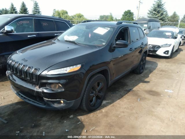 1C4PJMCS7GW105299 Jeep Cherokee Altitude