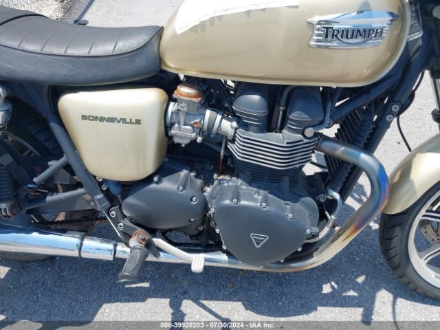 2013 TRIUMPH MOTORCYCLE BONNEVILLE SMT900K1XDT566217 Photo 7