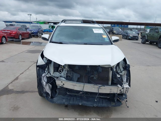 Toyota Highlander Limited Platinum 2018 5TDYZRFH4JS262354 Image 13