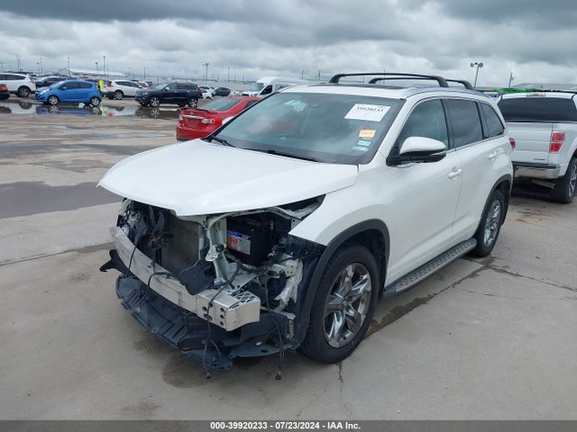 Toyota Highlander Limited Platinum 2018 5TDYZRFH4JS262354 Image 2