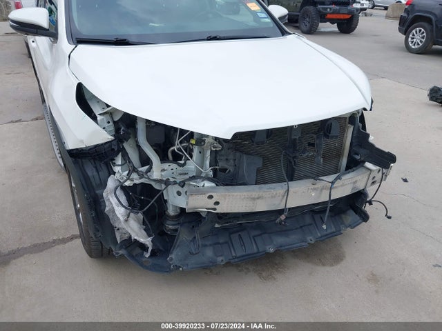 Toyota Highlander Limited Platinum 2018 5TDYZRFH4JS262354 Image 6