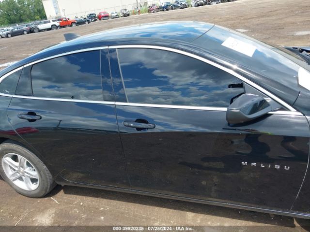 1G1ZB5ST7NF210288 Chevrolet Malibu Fwd Ls