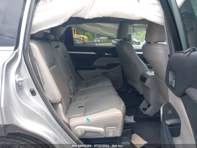 Toyota Highlander Xle V6 2016 5TDJKRFH4GS296566 Image 8