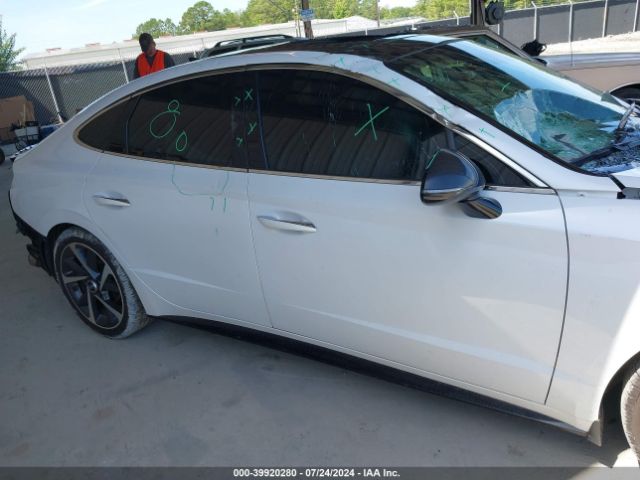 5NPEJ4J2XNH139718 Hyundai Sonata Sel Plus