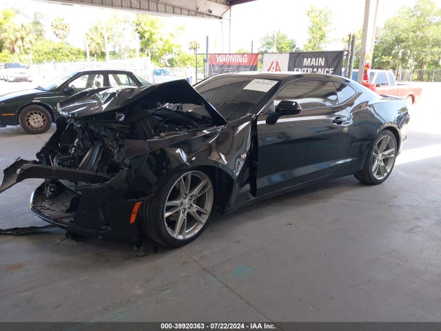 Chevrolet Camaro 1lt 2019 1G1FB1RX9K0157046 Image 2