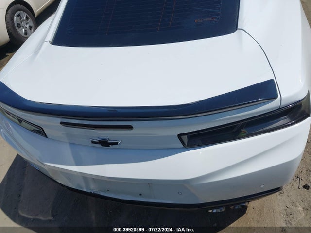Chevrolet Camaro 2lt 2017 1G1FD1RS3H0117083 Image 15