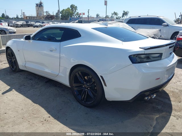 Chevrolet Camaro 2lt 2017 1G1FD1RS3H0117083 Image 3