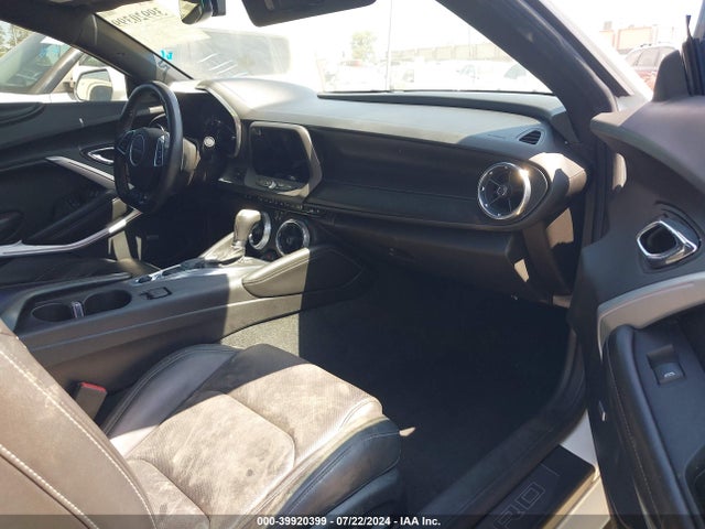 Chevrolet Camaro 2lt 2017 1G1FD1RS3H0117083 Image 5