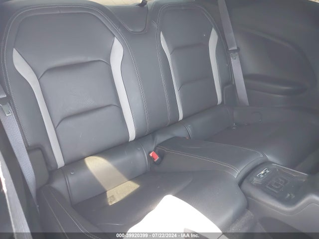 Chevrolet Camaro 2lt 2017 1G1FD1RS3H0117083 Image 8
