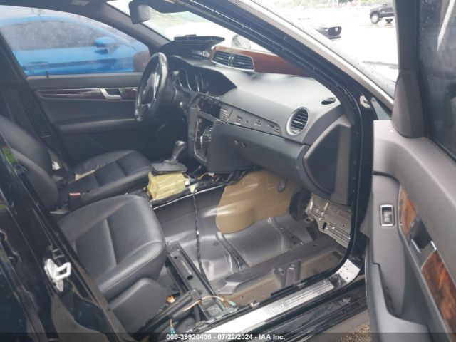 WDDGF4HB1EA888291 Mercedes-Benz C 250 Luxury/sport