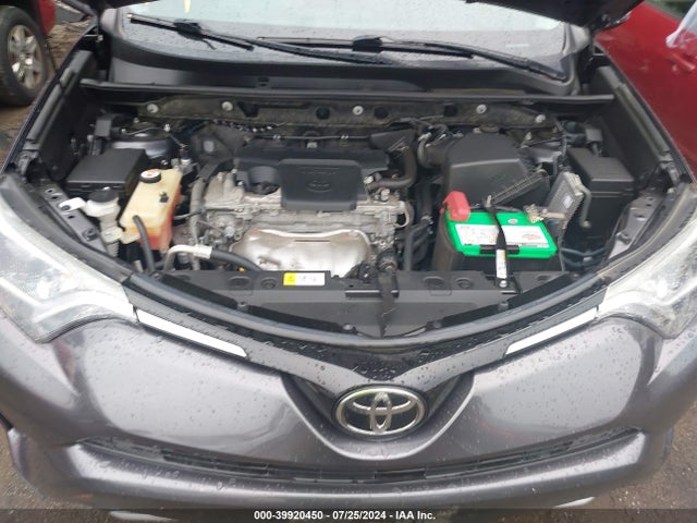 Toyota Rav4 Xle 2017 JTMWFREV5HJ709028 Image 10