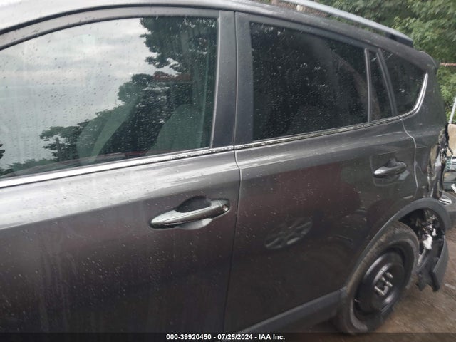 Toyota Rav4 Xle 2017 JTMWFREV5HJ709028 Image 14