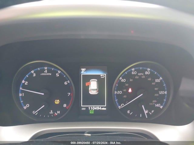 Toyota Rav4 Xle 2017 JTMWFREV5HJ709028 Image 7