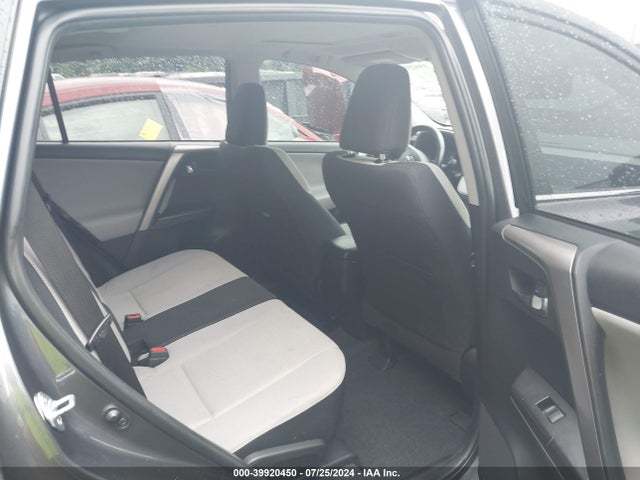Toyota Rav4 Xle 2017 JTMWFREV5HJ709028 Image 8