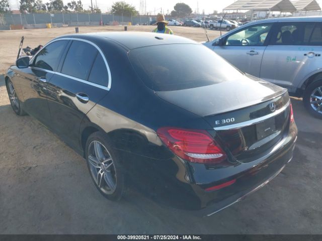 WDDZF4JB7JA426170 Mercedes-Benz E 300