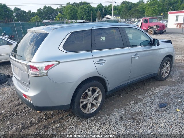 2014 MITSUBISHI OUTLANDER JA4JZ4AX9EZ014134 Photo 3