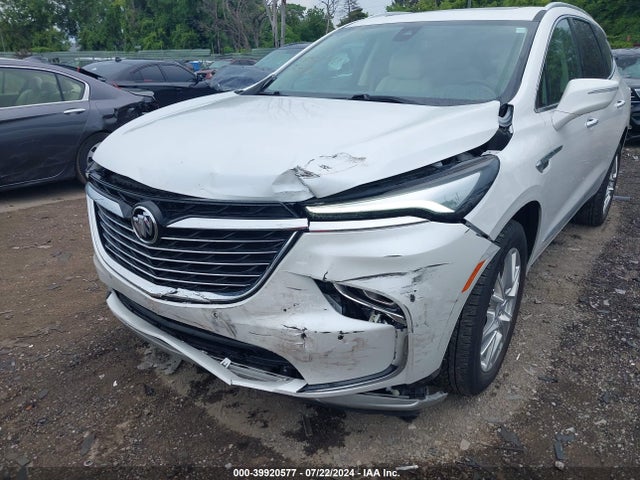 5GAEVAKWXNJ150795 Buick Enclave Awd Essence