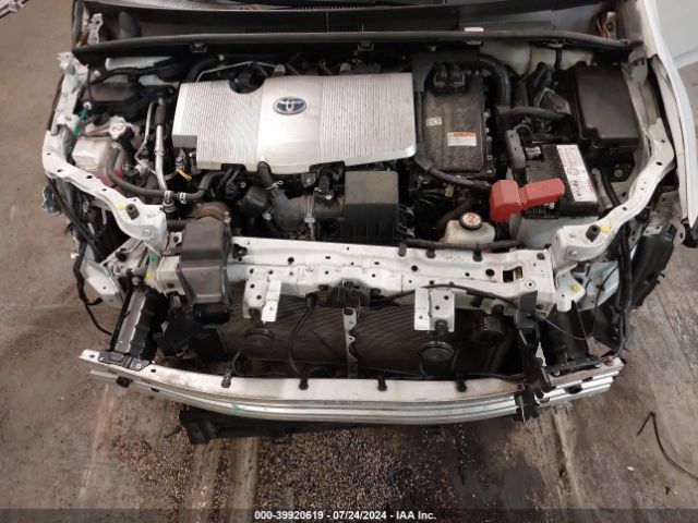 JTDL9MFU9M3027514 Toyota Prius Le Awd-e