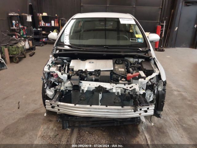 JTDL9MFU9M3027514 Toyota Prius Le Awd-e