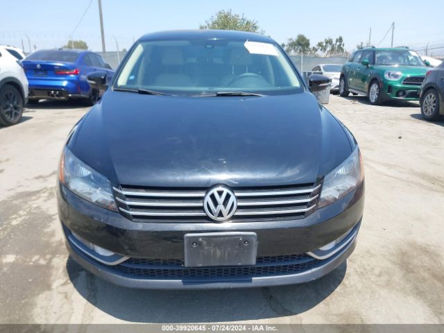 1VWAT7A32FC104572 Volkswagen Passat 1.8t Limited Edition