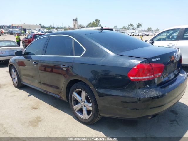 1VWAT7A32FC104572 Volkswagen Passat 1.8t Limited Edition