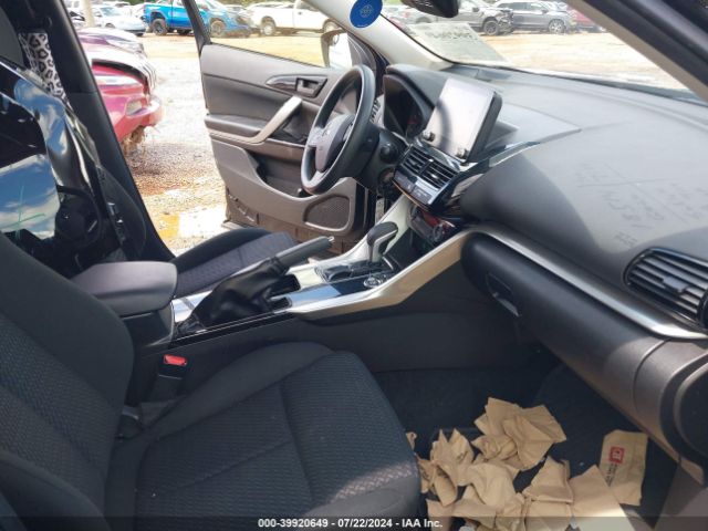 JA4ATVAA8NZ028819 Mitsubishi Eclipse Cross Le S-awc