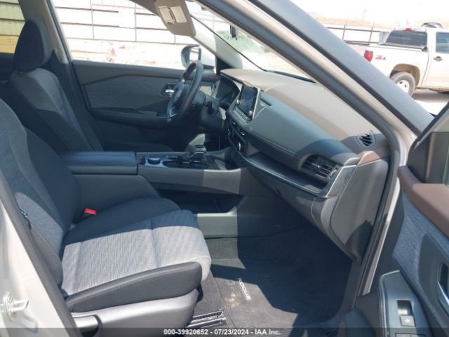 JN8BT3BB2PW481882 Nissan Rogue Sv Intelligent Awd
