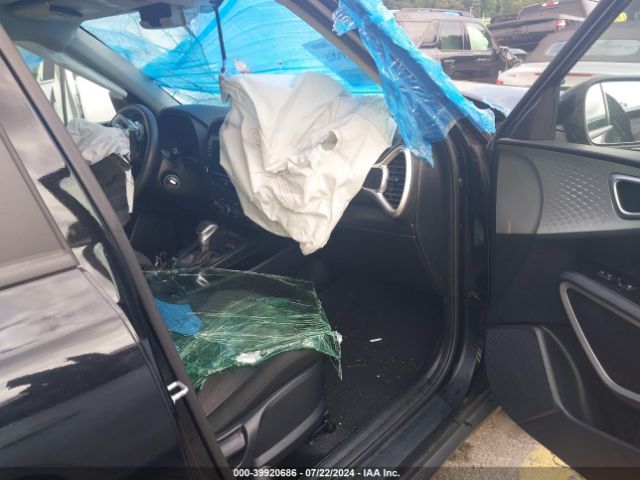 KNDJ23AU9N7183947 KIA SOUL LX