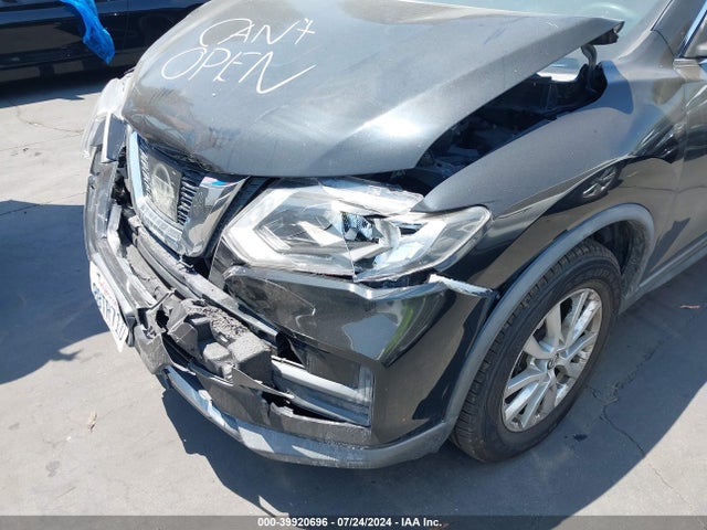 Nissan ROGUE S 2017 KNMAT2MT1HP605658 Image 12
