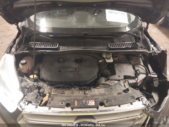 Ford Escape Titanium 2017 1FMCU9J9XHUC07918 Image 10