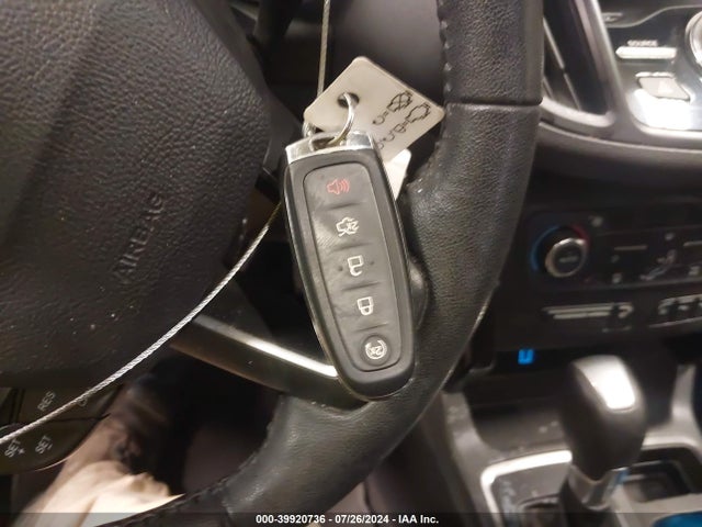 Ford Escape Titanium 2017 1FMCU9J9XHUC07918 Image 11