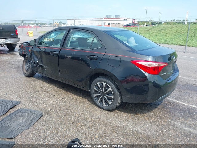 Toyota COROLLA LE 2017 2T1BURHE7HC890516 Image 3