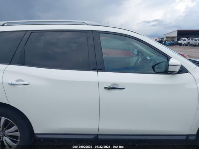 5N1DR2BN4LC601020 Nissan Pathfinder Sv 2wd