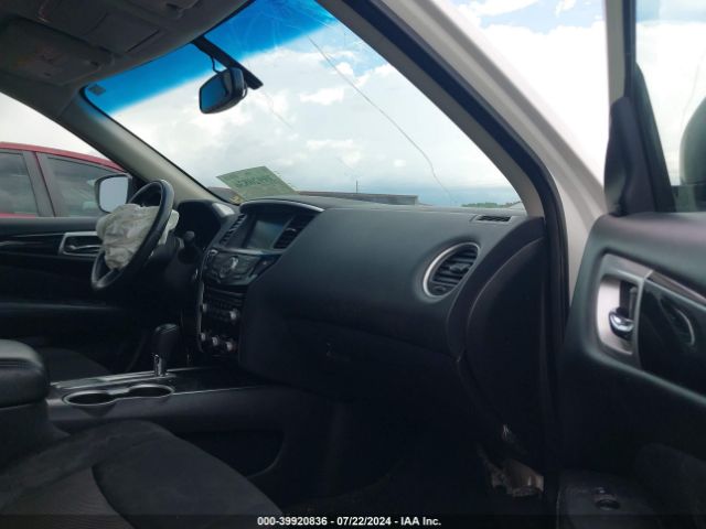 5N1DR2BN4LC601020 Nissan Pathfinder Sv 2wd