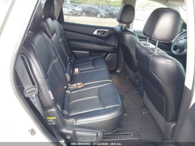 5N1DR2MMXJC626389 Nissan Pathfinder Sl